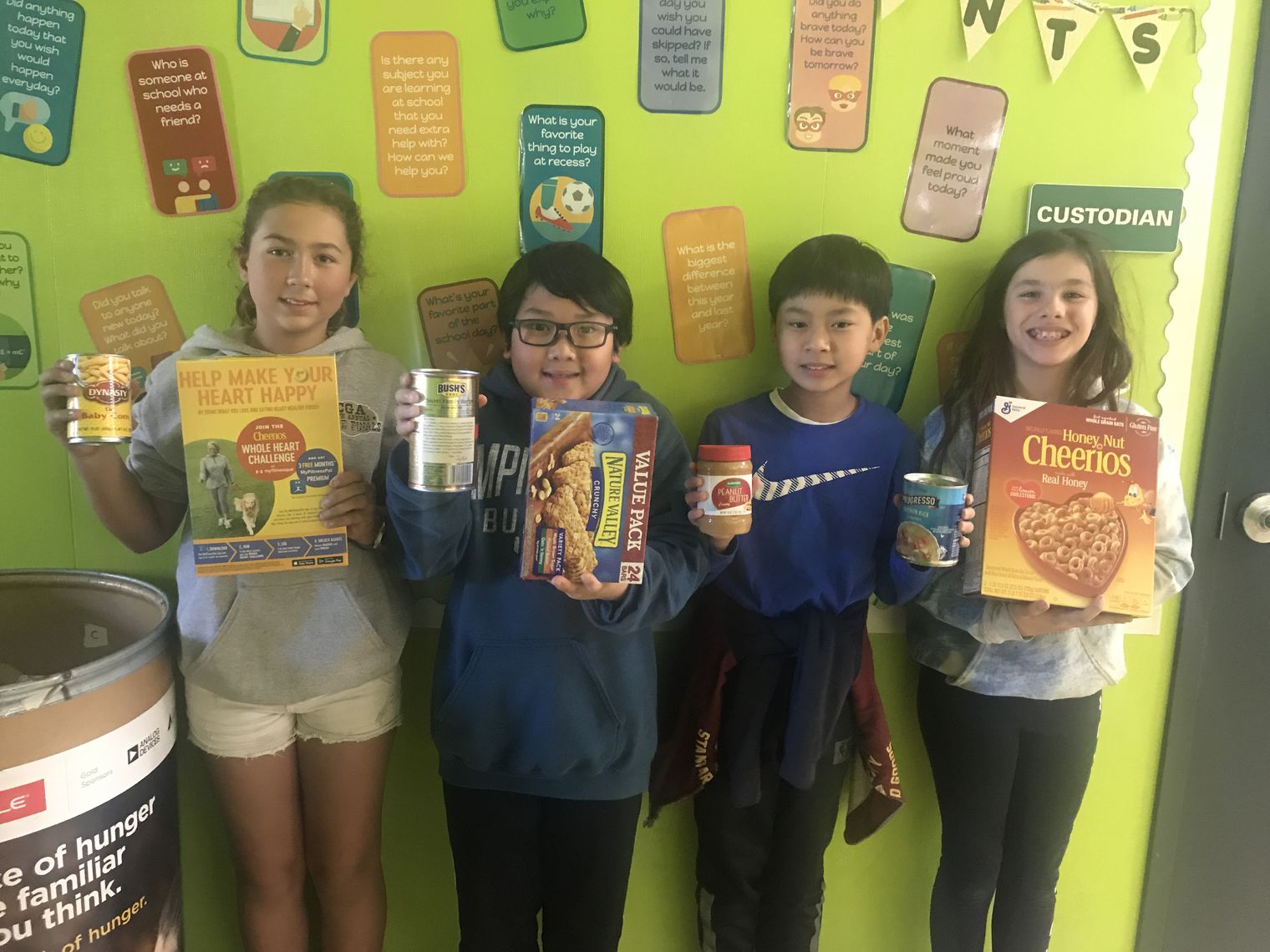 students with donated food
