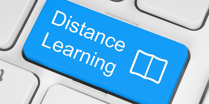 Computer keyboard with Distance Learning button