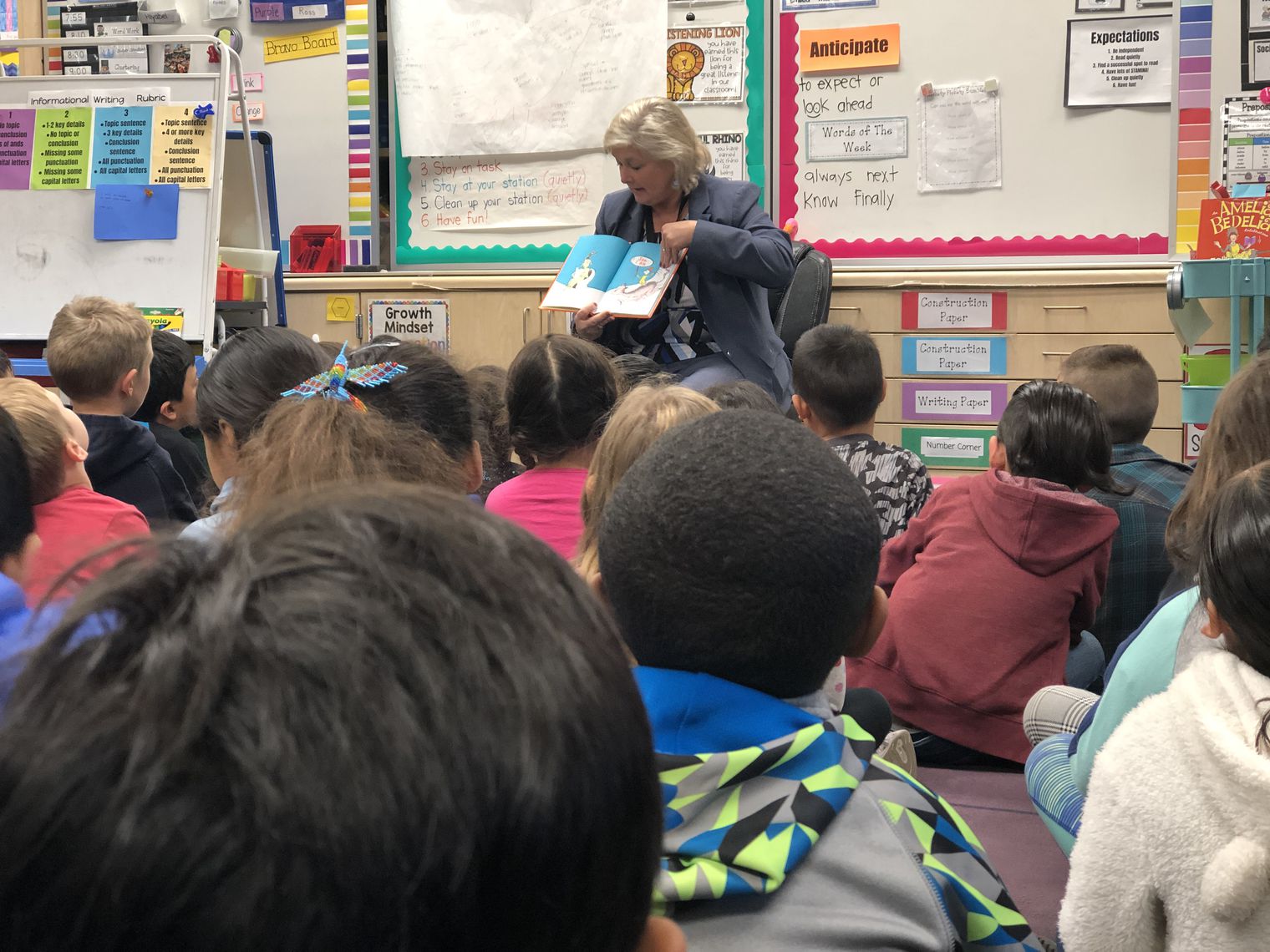 Dr. Veramontez reading to first grade.